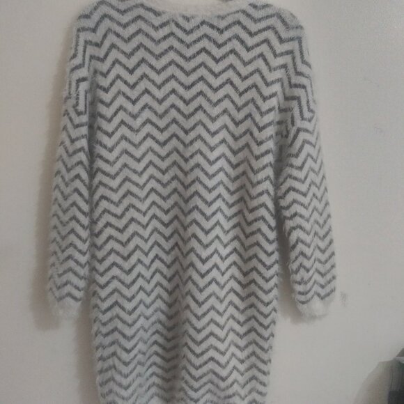 Chevron Fuzzy Knit Sweater Dress by Love & Blind Gray & White Longline Pullover - Picture 8 of 8